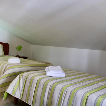 A Casa Dos Avos Otel Penha Garcia