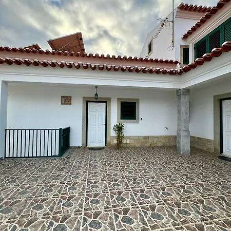 A Casa Dos Avos *