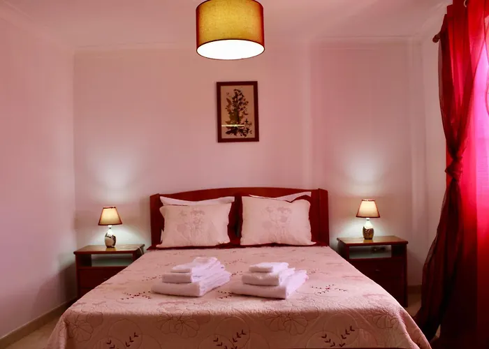 A Casa Dos Avos Hotel
